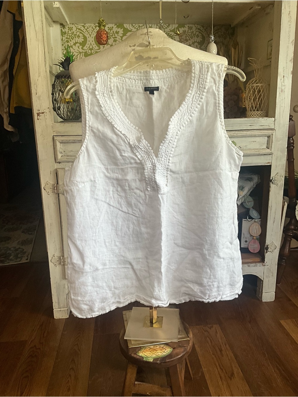 Talbots large sleeveless blouse